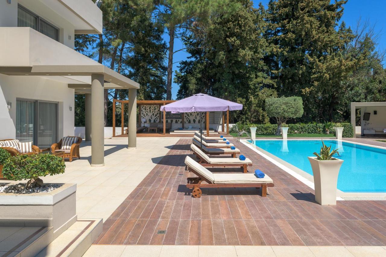 Bella Foresta Villa Ialysos  Exteriör bild